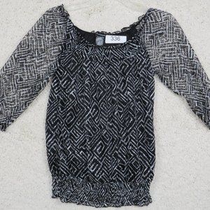 Delusional* Women's 3/4 Sleeve Crew Neck Pullover Blouse Size Medium~Black&White